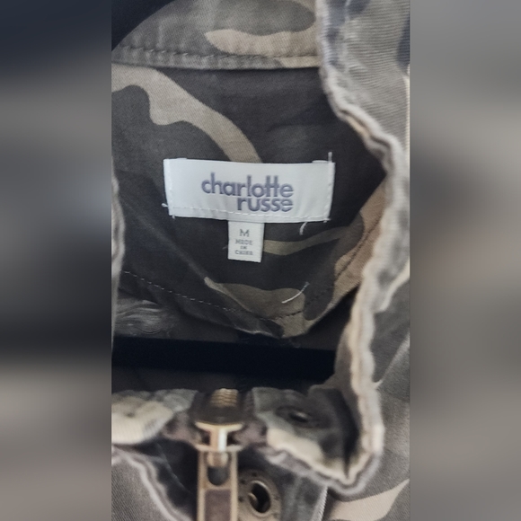 Charlotte Russe Distressed since waist camouflage jacket womans size med - Picture 5 of 11
